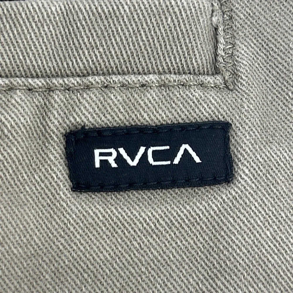 RVCA Shorts Men's Size 31 Beige Flat Front Chino Casual Pockets Week-End Stretch